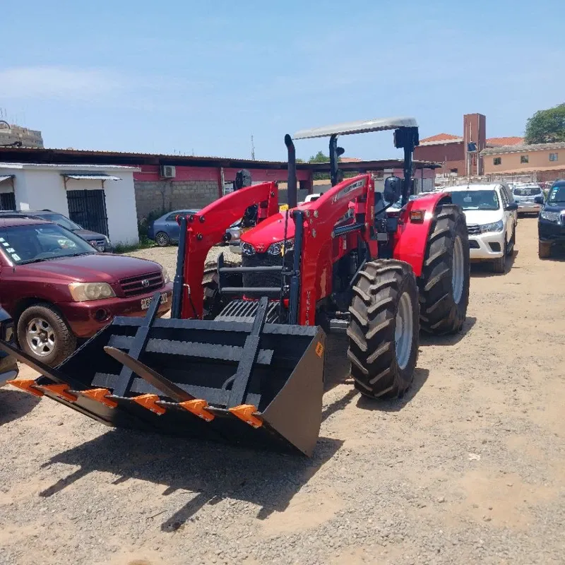 On 15 May 2024 I was finally able to collect the tractor in Lomé