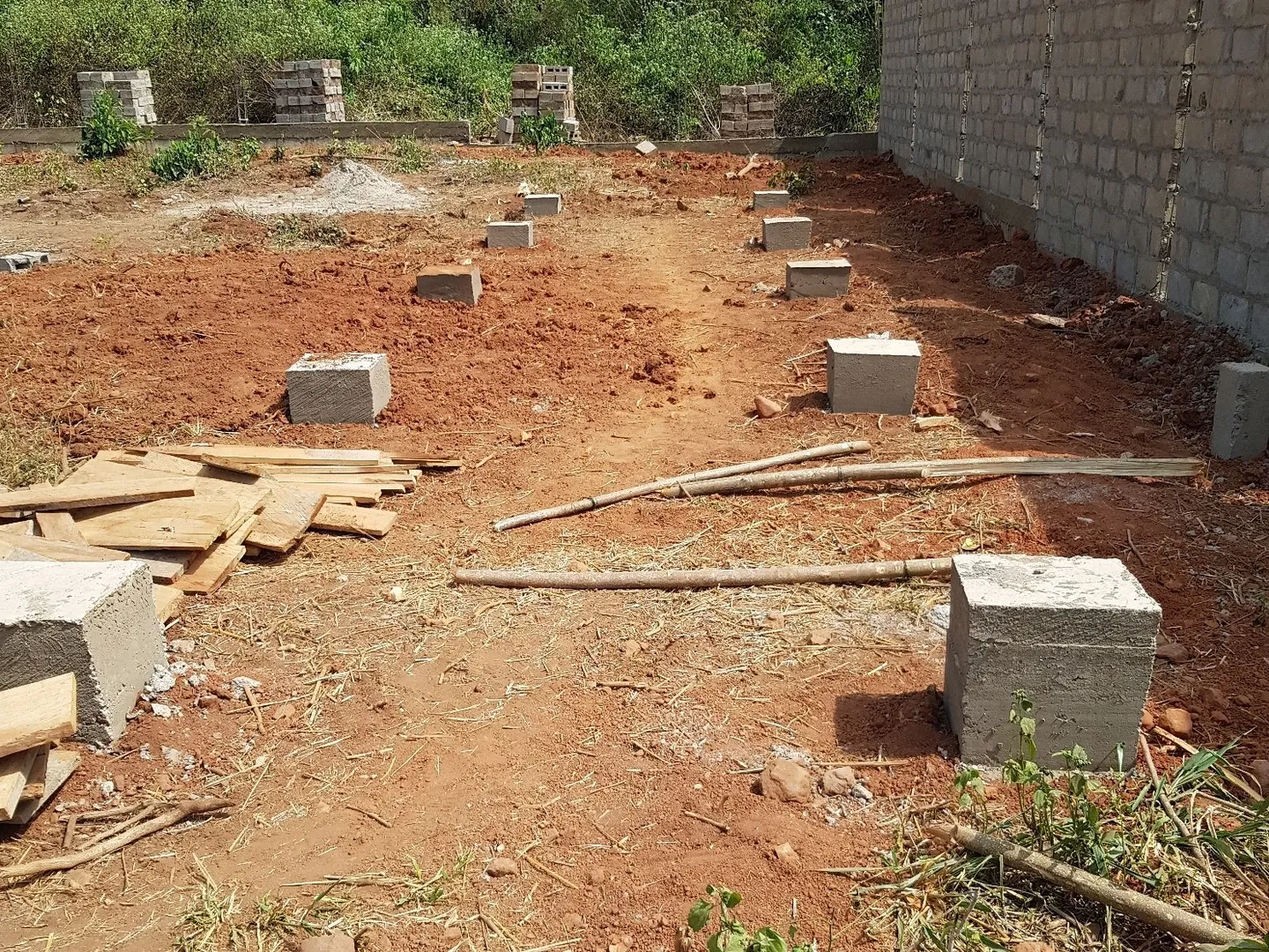 The foundations for the container